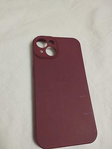 Bordo rəngli silikon telefon örtüyü - Model uyğunluğu: (iPhone 13)