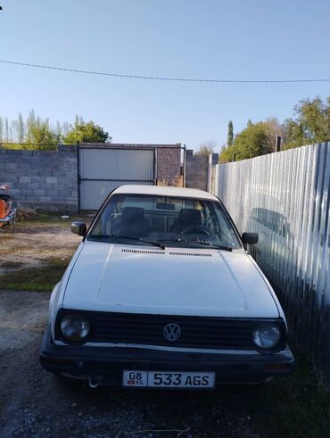 Volkswagen: Volkswagen Golf: 1991 г., 1.3 л, Механика, Бензин, Седан