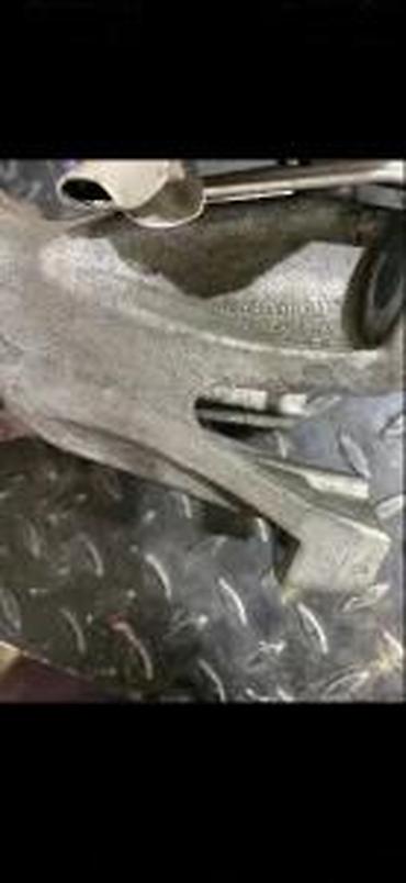 a6c6 2010: AUDI A6 ULTRA NOSAC STOPA MOTORA 4G0199308AE 8K0199307BJ | audi vw — 5