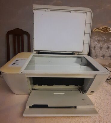 принтер лазерный hp: HP Deskjet 1510, printer.İşləyir