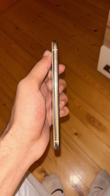 i̇phone x: IPhone X, 64 GB, Gümüşü — 3