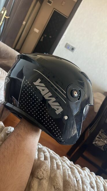 Moto botlar: YAWA motosiklet dəbilqəsi - Tip: Açıq üzlü (jet) dəbilqə - Rəng
