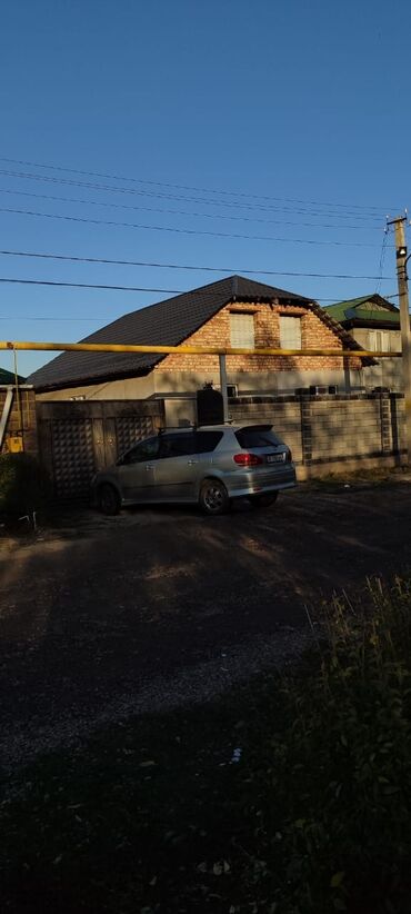 дом аренда токмок: Дом, 120 м², 5 комнат, Собственник, Косметический ремонт