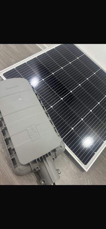 Солнечные прожекторы: Солнечный прожектор на улице снаружи есть и на помещении с фабрика — 25