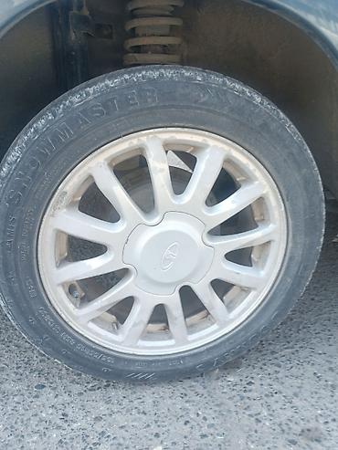 бир: Дөңгөлөктөр монтажда 195 / 55 / R 15, Кыш, Колдонулган, Комплект, Жеңил унаалар, Куйма — 1