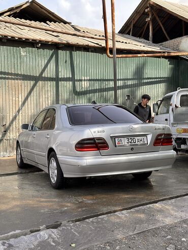 Продажа авто: Mercedes-Benz E-Class: 2001 г., 2.2 л, Автомат, Дизель, Седан