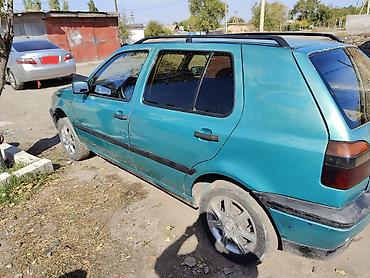 Volkswagen: Volkswagen Golf: 1992 г., 1.8 л, Механика, Бензин, Хэтчбэк — 4