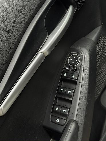 Kia: Kia Seltos: 2019 г., Автомат, Кроссовер — 11