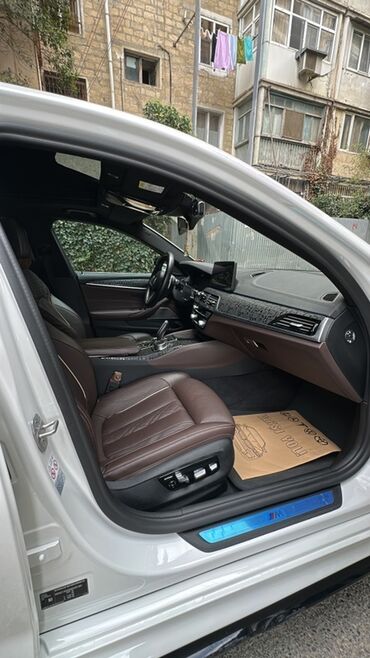 BMW: BMW 5 series: 2 l | 2021 il Sedan — 6