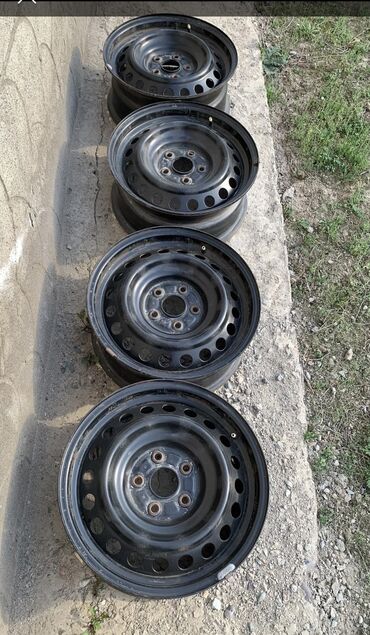диски бив: Диски R 16 Toyota, Комплект, Б/у