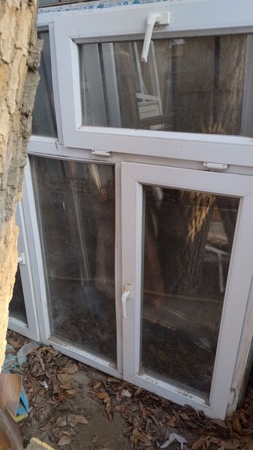 Plastik pəncərələr: Ağ rəngdə plastik pəncərə. Bu pəncərə, müxtəlif layihələrdə istifadə — 17