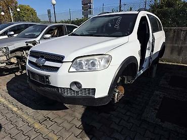 mini kauc: CHEVROLET CAPTIVA 2.0 2008. GOD. - KOMPLETAN AUTO U DELOVIMA | — 1