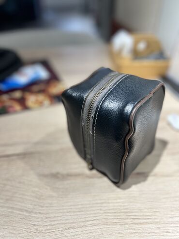 Фотоаппараты: Советский среднеформатный двухобъективный зеркальный фотоаппарат ЛОМО — 10