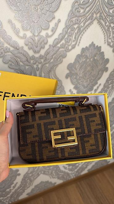 fendi cantalar: Bu çantadan sehven 2 ədəd alınıb biri satilir. İSTİFADƏ OLUNMAYIB!!! — 1