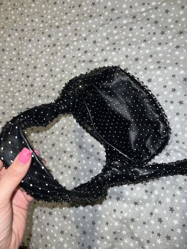 siroki pojas za haljinu: Crna šljokasta torbica

Nova, ne nošena
