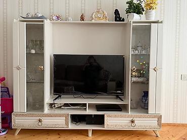 həyət mebeli: Sumqayit Corat qəsəbəsi həyət evi .Hazir sokulub .Cunku usaga görə tv — 1