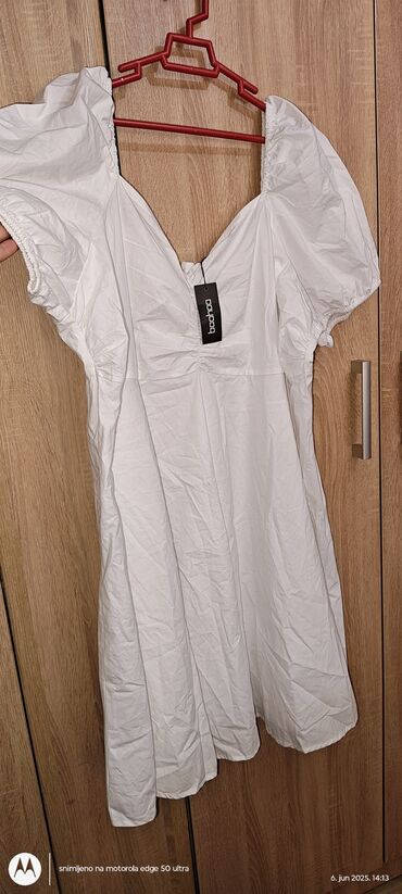 iznajmljivanje haljina laura – слике: 9Fashion Woman 6XL (EU 52), bоја - Bela, Oversize, Kratkih rukava