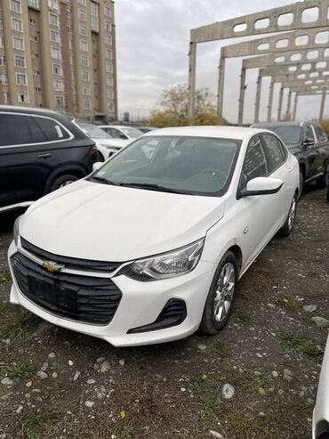 Chevrolet: Chevrolet : 2020 г., 1 л, Автомат, Бензин, Седан