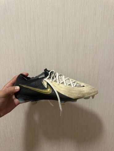 Кроссовки и спортивная обувь: Nike futbol butsası Dəmir. – Phantom GX seriyası (ləçəkli, bağlamalı