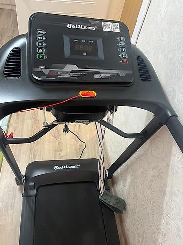 running: Беговая дорожка BeDL Q7 Характеристики: - Мотор до 1.5 л.с. - — 2
