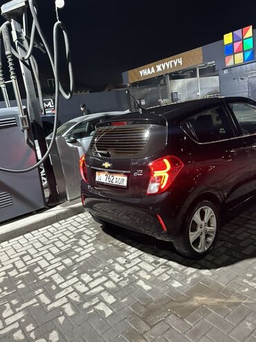 Chevrolet: Chevrolet Spark: 2017 г., Бензин, Хэтчбэк — 4