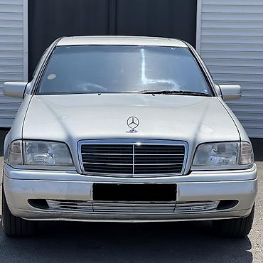 cls 63 amg: Mercedes-Benz C-Class: 2 l | 1994 il Sedan — 1