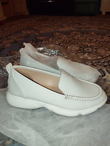 женские вечерние туфли: Туфли цвет - Белый