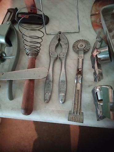 Другой электротранспорт: Аэрогриль2300с.сСокввжималка 1900с.зеркала по 200сом,зарядка на 36 — 26