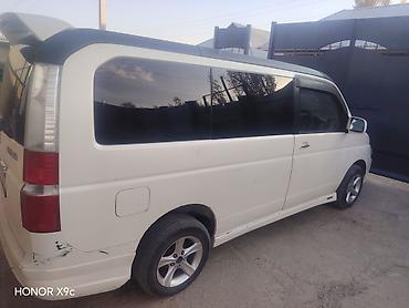 крышка багажника honda odyssey: Honda Stepwgn: 2002 г., 2 л, Автомат, Газ, Минивэн — 2