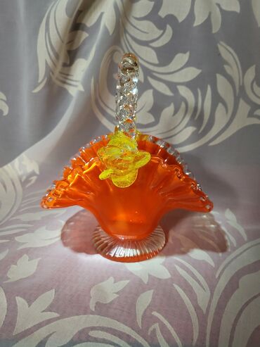 Ostali kućni dekor: Murano nova korpa,duvano staklo 70te. Korpica nova,sve na njoj je — 2