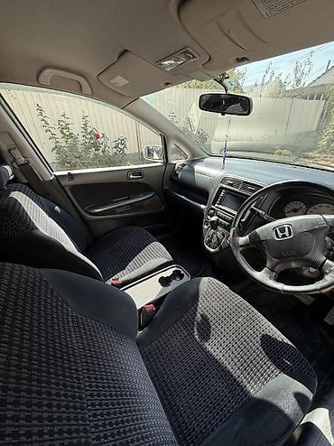 машины без прав: Honda Stream: 2003 г., 1.7 л, Минивэн — 3