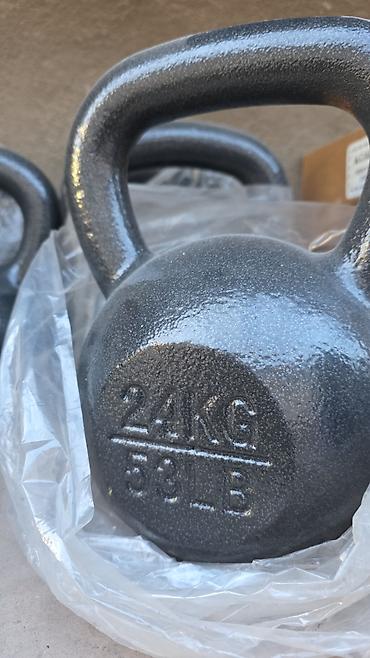 гиря 32: Гиря 24 кг (53 lb) - Материал: литой чугун - Покрытие: прочное — 1