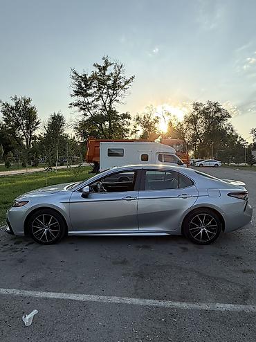 highlander 2017: Toyota Camry: 2021 г., 2.5 л, Автомат, Бензин, Седан — 3