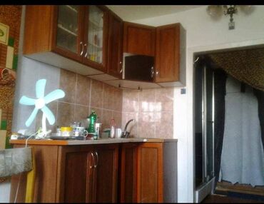 сдаю квартиру район политех: 1 комната, 19 м², Общежитие и гостиничного типа, 5 этаж, Косметический ремонт