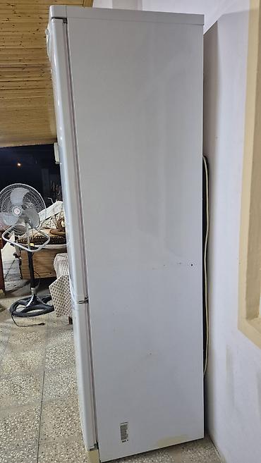 samavar satilir: İndesit ikiqapılı soyuducu - Brend/model: Indesit (üstdə soyuducu — 2