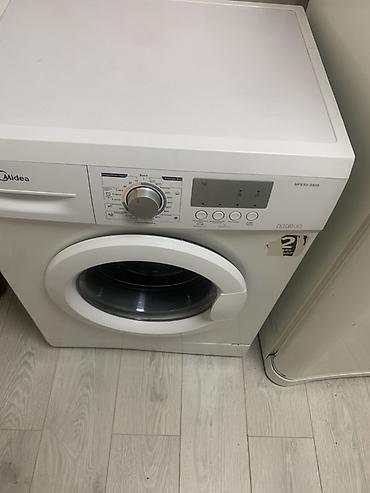 mini refrigerator: Холодильник Indesit, классическая двухкамерная модель с верхней — 6