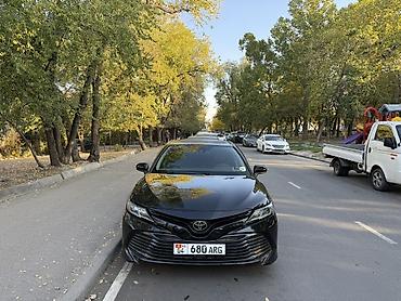 ключ на тойота: Toyota Camry: 2018 г., 2.5 л, Автомат, Бензин, Седан — 2