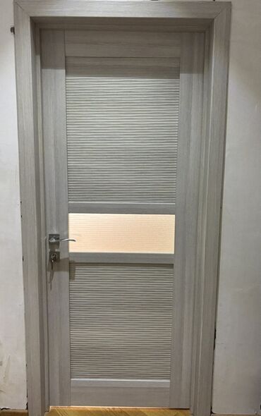 Quru inşaat materialları: Daxili otaq qapısı – modern dizayn - Rəng: açıq boz/boz palıd