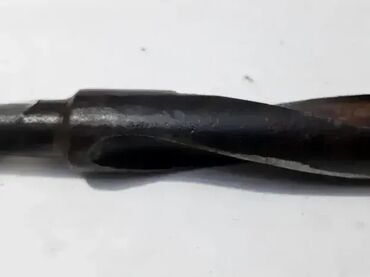 Električne bušilice: Stara burgija 20mm Stara burgija 20mm Stara proizvodnja Prihvat je na lalafo.rs — 7 Električne bušilice: Stara burgija 20mm Stara burgija 20mm Stara proizvodnja Prihvat je — 7