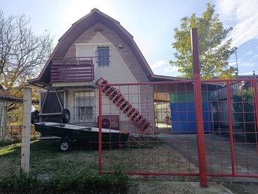 Kuće na prodaju: 87 kv. m, 2 sobe — 1