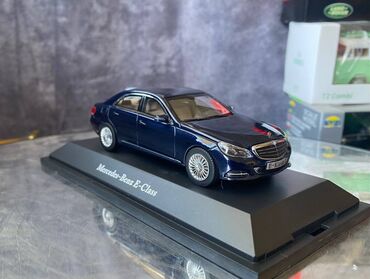Avtomobil modelləri: Коллекционная модель Mercedes-Benz E-Class Elegance W212 blue — 14