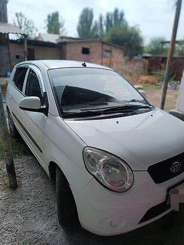фиат сейченто: Kia Picanto: 2010 г., 1 л, Механика, Бензин, Хэтчбэк — 3