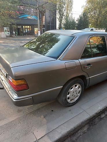540 е34: Mercedes-Benz W124: 1992 г., 2 л, Механика, Бензин, Седан — 8