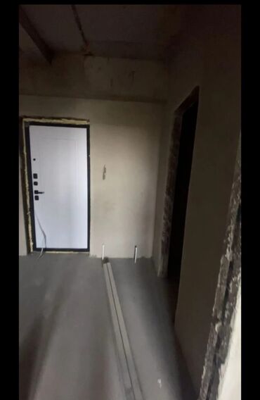 срочно продаю участок газ канализация есть: 1 бөлмө, 40 кв. м, 107-серия, 2 кабат, ПСО (өзү оңдоп түзөтүп бүтүү үчүн)