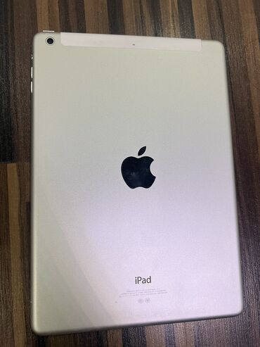 ipad 2 air: Планшет, Apple, память 16 ГБ, 9" - 10", 3G, Б/у, Детский цвет - Серебристый