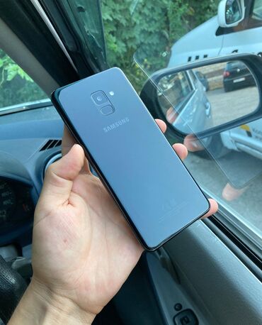 складной самсунг: Samsung Galaxy A8 Plus 2018, Колдонулган, 32 GB, түсү - Кара, 2 SIM