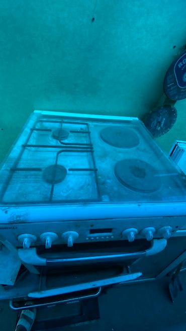 eafc 24: Плита комбинированного типа от бренда Beko, оснащенная четырьмя — 3