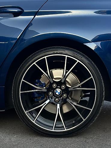 бмв срочно: BMW 5 series: 2019 г., 2 л, Автомат, Электромобиль, Седан — 5