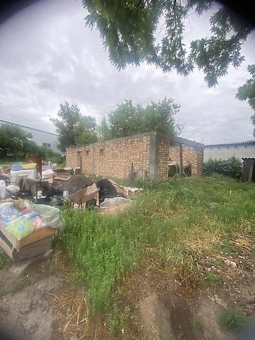 дома в канте: Сокулук пер. Железнодорожный 1 Дом … 10-8 м. 1 жилой с.у в доме — 5