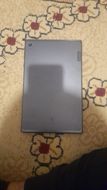 планшет сяоми: Lenovo tab 10 fhd plus 32gb planşet ela vezuyyetdedir sadece kphnı